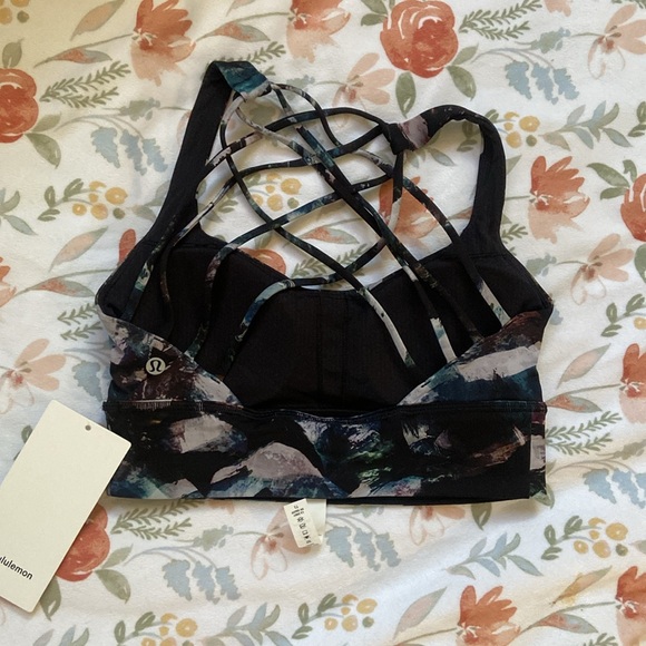 Lululemon Free to be bra wild long line size 6 - Picture 2 of 5
